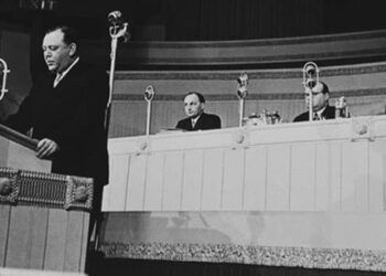 روگڤێ هەڵفدان لی