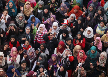 ژنان و شۆڕش لە ڕۆژهەڵاتی ناوین