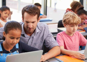 شارەزایی و فێربوون؛ لە سەدەی بیست و یەك