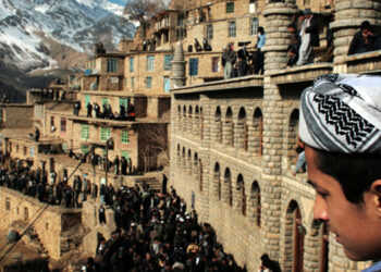 كۆمه‌ڵگه‌ی‌ كوردی‌و توندوتیژی