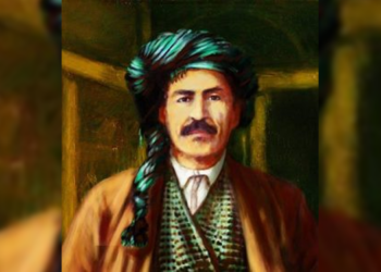 مه‌حمود خان؛ پاڵەوانێک لە شاخەوە بۆ شار