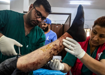 نیوزویک: تورکیا چەکی سووتێنەری بەکارهێناوە