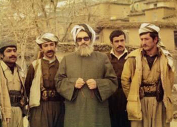 پێگه‌ی شێخ عیزه‌دین له‌ شۆڕشی ڕۆژهه‌ڵاتی كوردستان