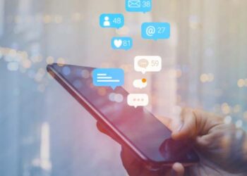 به‌ میدیایی کردنی پانتایی تاکه‌که‌سی