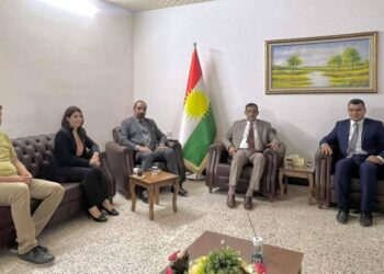 Welcoming the intellectuals