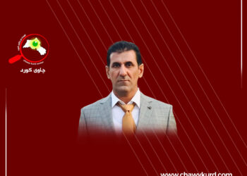 تاکتیک و پیلان، یان ناوى گەورە و دێى وێران