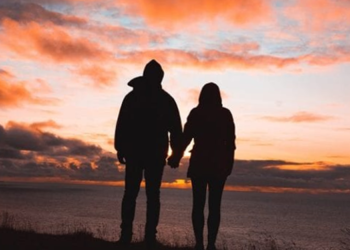 ئەخلاق و ئیشق، ڕوانگەى زەمینی و ئاسمانى