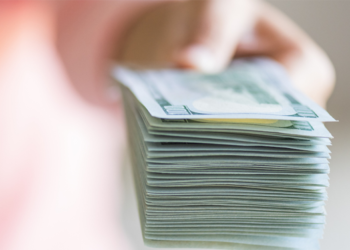 بەختەوەری و پارە و بەخشینی