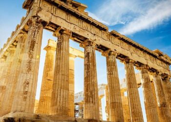 ئوستووره‌کانی یۆنان و کاریگه‌رییه‌کانی ڕۆژهه‌ڵات