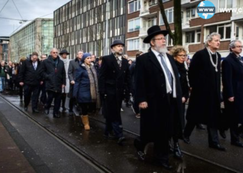 هەژموونی جووەکان لە میدیای ئەمریکیدا