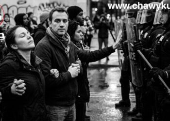 لە نێوان ئیرادە و تووندوتیژیدا